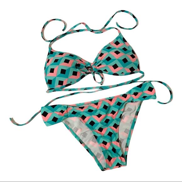 Body Glove Geometric Triangle 2 pc Bikini Swimwear - Picture 1 of 8